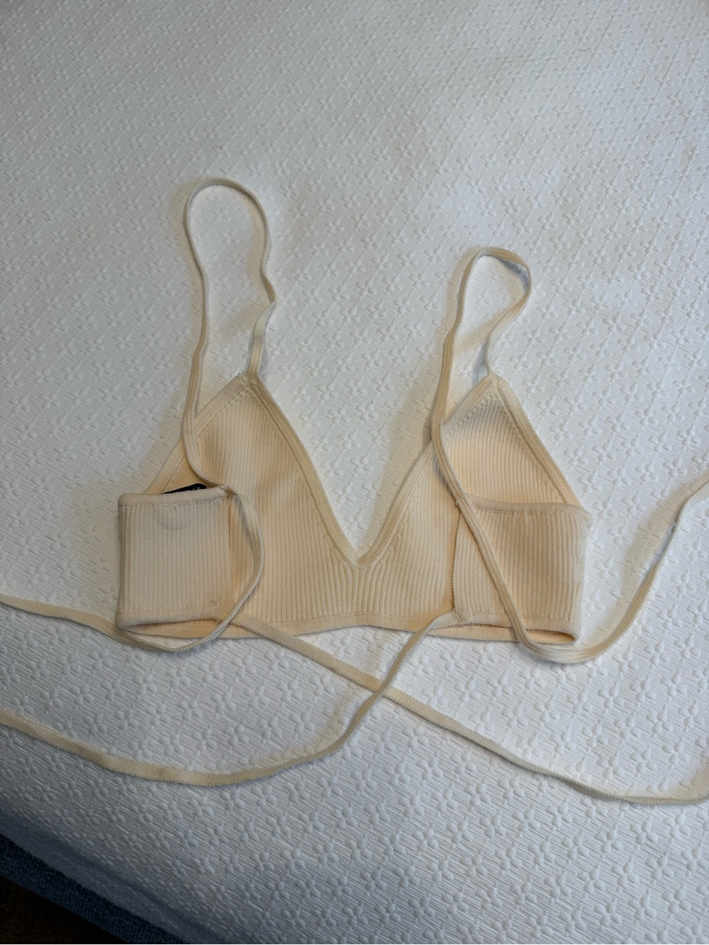 ZARA Ribbed Triangle Bralette - Picture 4 of 7